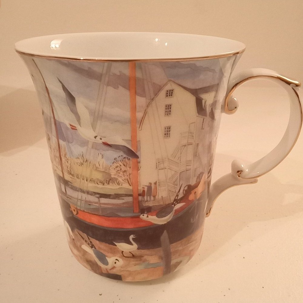 NIB🎁 FREE GIFT INCLUDED 🎁 NEW Tea or Coffee Big Cup in the Gift Box - Picture 3 of 9